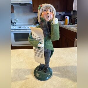Byers’ Choice Traditional Child The Carole’s Figurine with Green Coat 1998